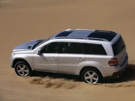 Mercedes-Benz GL-Class