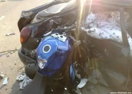 Байкер столкнулся с автомобилем