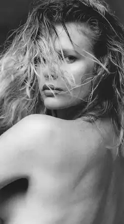 Kim Basinger  / Ким Бесинджер /