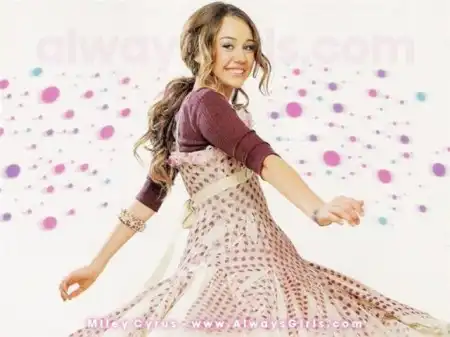 Несколько фотографий Hannah Montana и Emily Osment