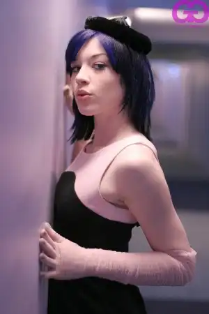 Stoya-Space Waitress