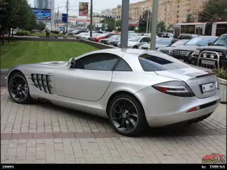 Mercedes-Benz McLaren SLR in Moscow