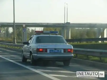 MERCEDES S-Class W126