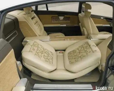 Mercedes F 700