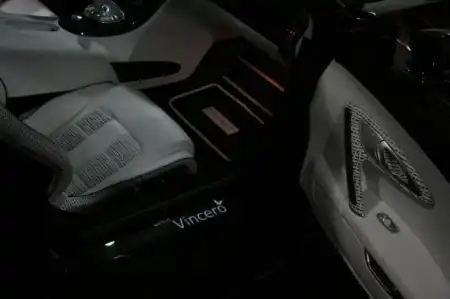 Mansory Bugatti Veyron Vincero Mansory Bugatti Veyron Vincero