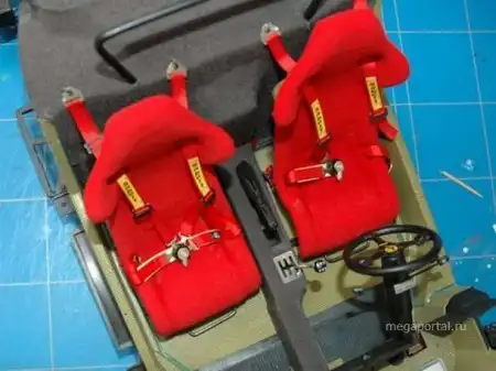 Классная модель Ferrari