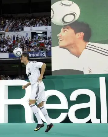 Презентация Cristiano Ronaldo на Сантьяго Бернабеу
