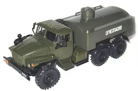 Урал 1:43