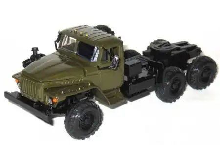 Урал 1:43