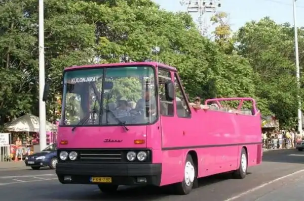 Автобус "Икарус"