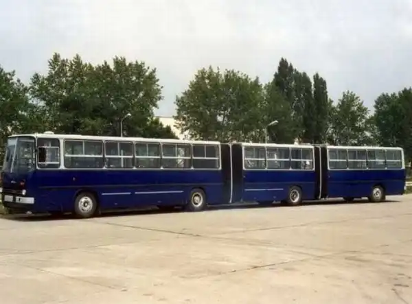 Автобус "Икарус"