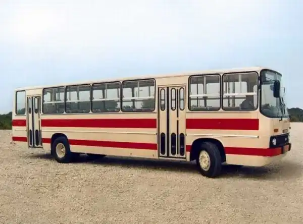 Автобус "Икарус"