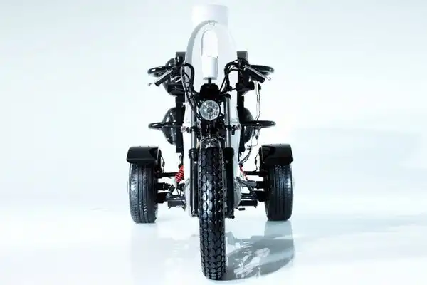 TOILET BIKE NEO – японский мотоцикл-унитаз в поддержку биогаза TOILET BIKE NEO – японский мотоцикл-унитаз в поддержку биогаза