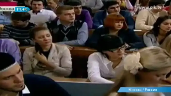 Скандал вокруг посещения Медведева МГУ