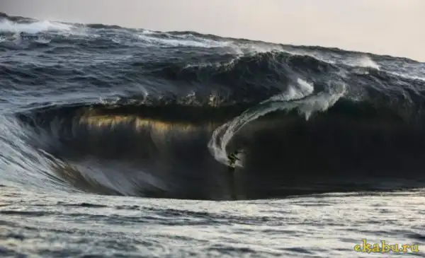 Огромные волны (15 фото)