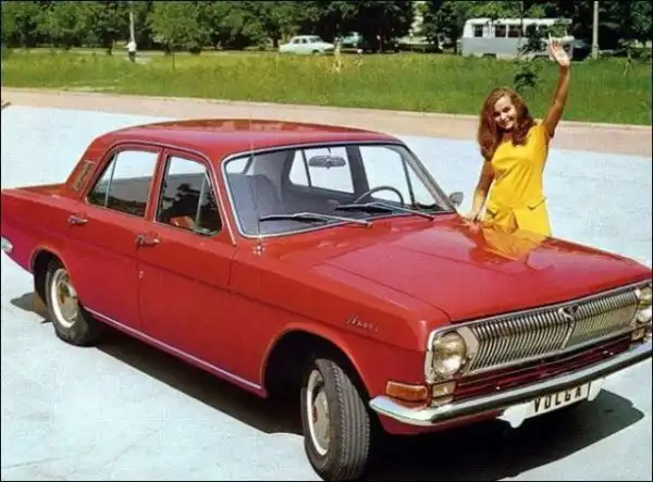 Реклама советского автопрома