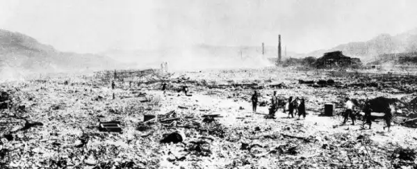 Хиросима и Нагасаки. Трагедия 1945 года (57 фото)