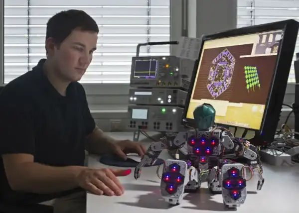Немецкие инженеры создали умную кожу для роботов
