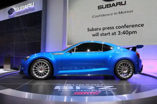 Subaru показала купе BRZ