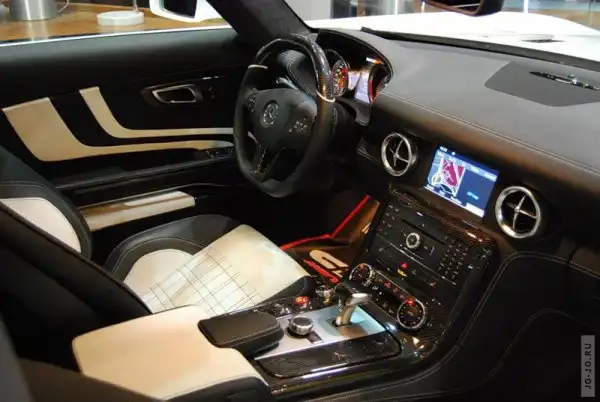 Mercedes SLS AMG Gullstream от FAB Design