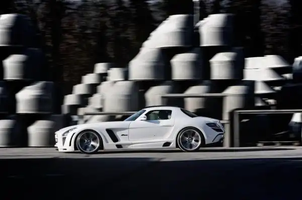 Mercedes SLS AMG Gullstream от FAB Design