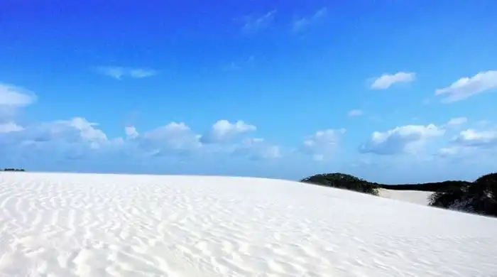 Живые пески парка Ленсойс Мараньенсес