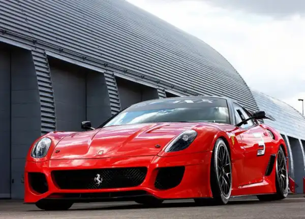Ferrari рассекретила свой самый экстремальный суперкар