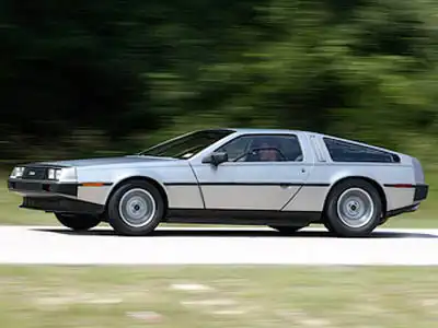 DeLorean с электромотором получит современный кузов