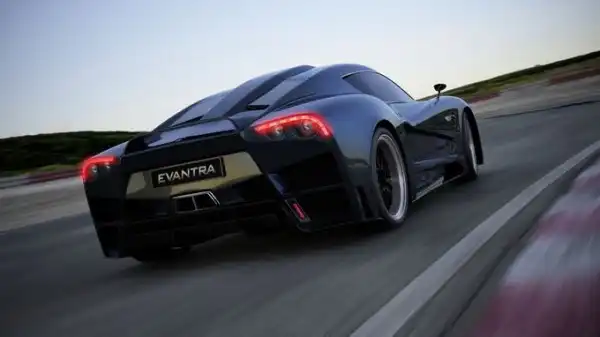 Суперкар Evantra от Faralli & Mazzanti