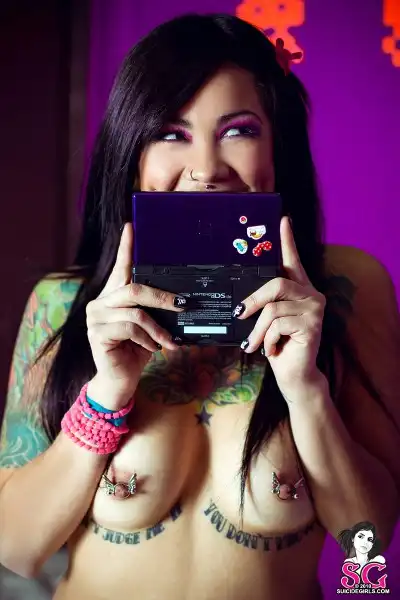 SG - Violet Rose