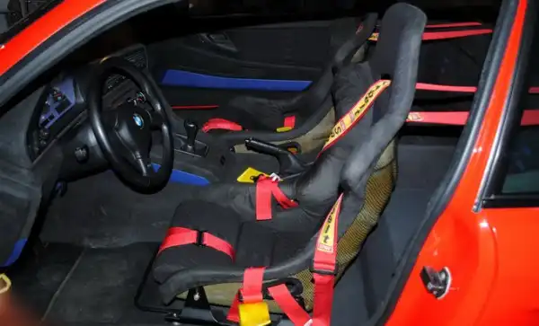 Призрачный BMW M8