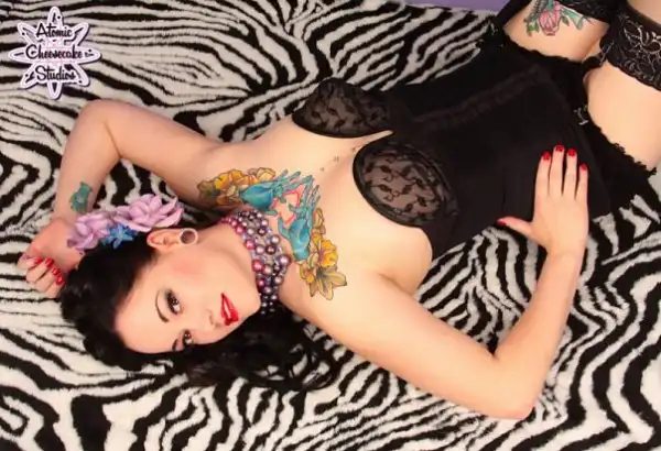 Psychobilly girls 3