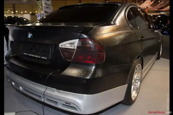 BMW 318 в крокодиловой "шкуре" от тюнеров Vipon