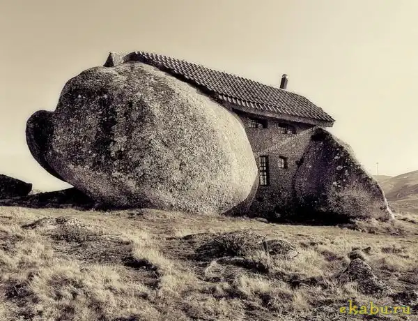 Дом в камне