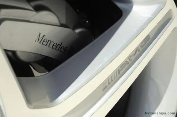 Mercedes выпустит специальную версию S Class Grand Edition