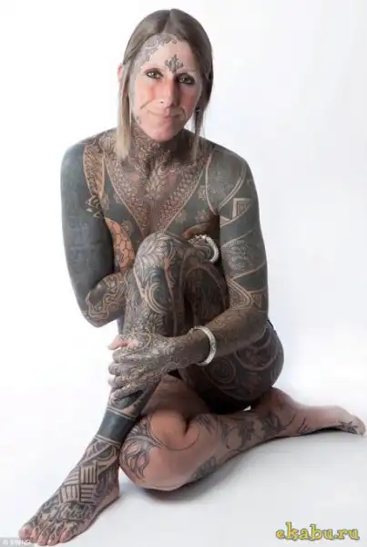 Татуированная женщина