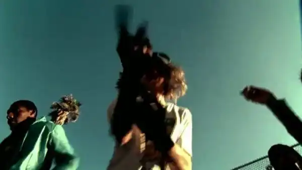 Red Hot Chili Peppers – The Adventures of Rain Dance Maggie