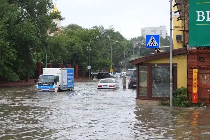 Дождь во Владивостоке Дождь во Владивостоке