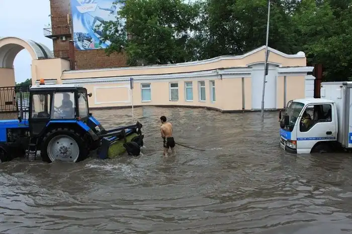 Дождь во Владивостоке Дождь во Владивостоке
