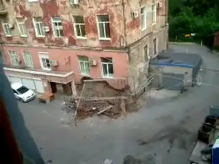 Во Владике рухнул жилой дом! Во Владике рухнул жилой дом!