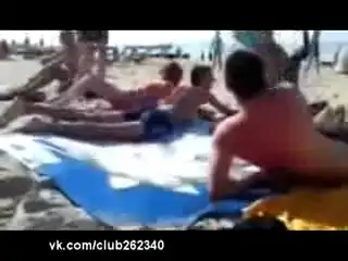 Они такие - пляжные приколисты! Они такие - пляжные приколисты!