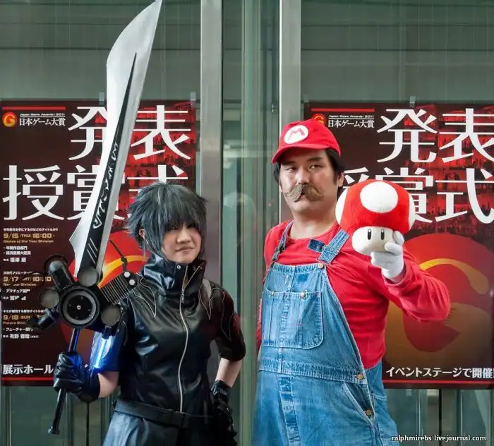 Косплейщики с TGS 2011 Косплейщики с TGS 2011