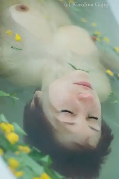 Девушки и вода