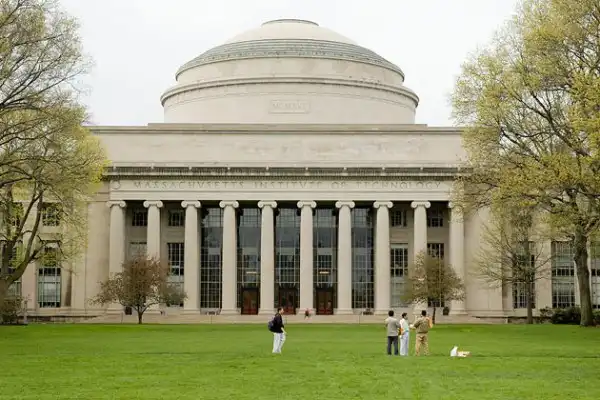 Лучшие университеты мира 2011