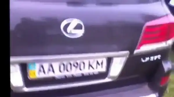 Когда чиновники попадают в аварию, все действуют, как по учебнику