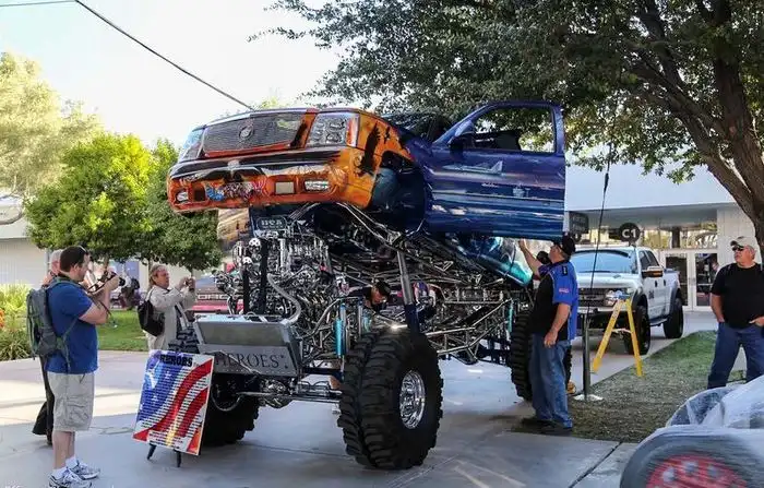 Самые необычные и крутые автомобили с выставки SEMA 2012 Самые необычные и крутые автомобили с выставки SEMA 2012