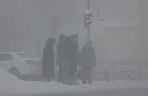 люди, держитесь - скоро лето!
