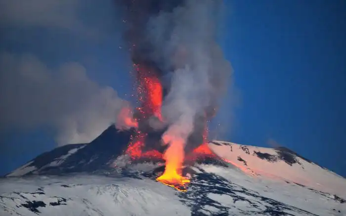 Самые мощные извержения вулканов за 2012 год