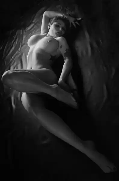 Фотография - Nude photos.560x754 ~ 1280x853