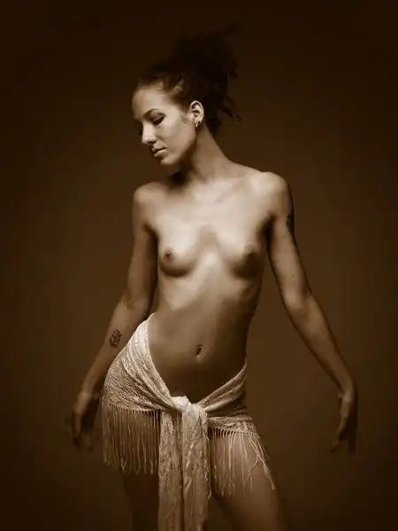 Фотография - Nude photos.560x754 ~ 1280x853